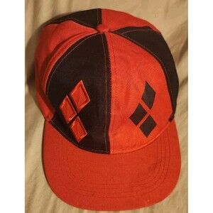 DC Comics HARLEY QUINN Red Black Diamond Embroidered Adult Snap-Back Hat Cap